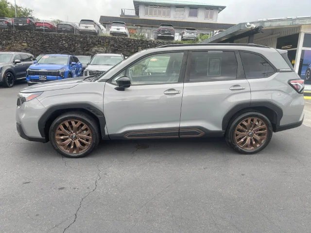 Used 2025 Beige Subaru Sport image 3