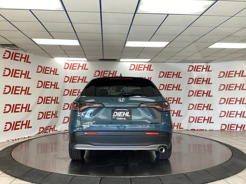 Used 2024  Honda Sport image 6