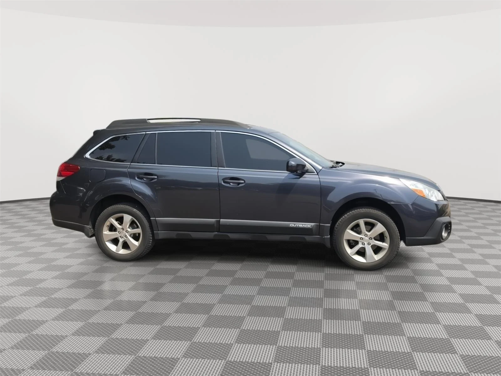 Used 2013 Graphite Gray Metallic Subaru 2.5i Limited image 20