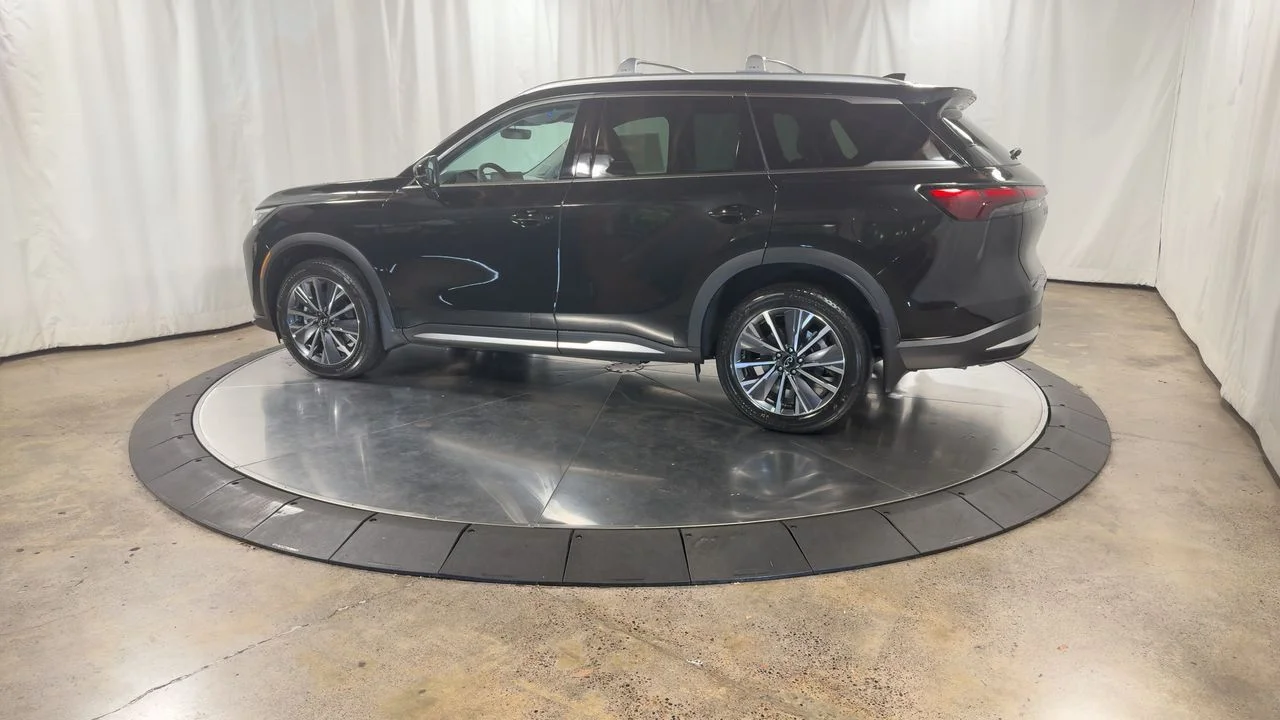 2026 INFINITI QX60 LUXE - Photo 11