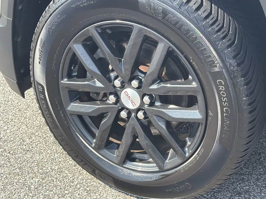 Used 2019 Silver GMC SLT-1 image 29