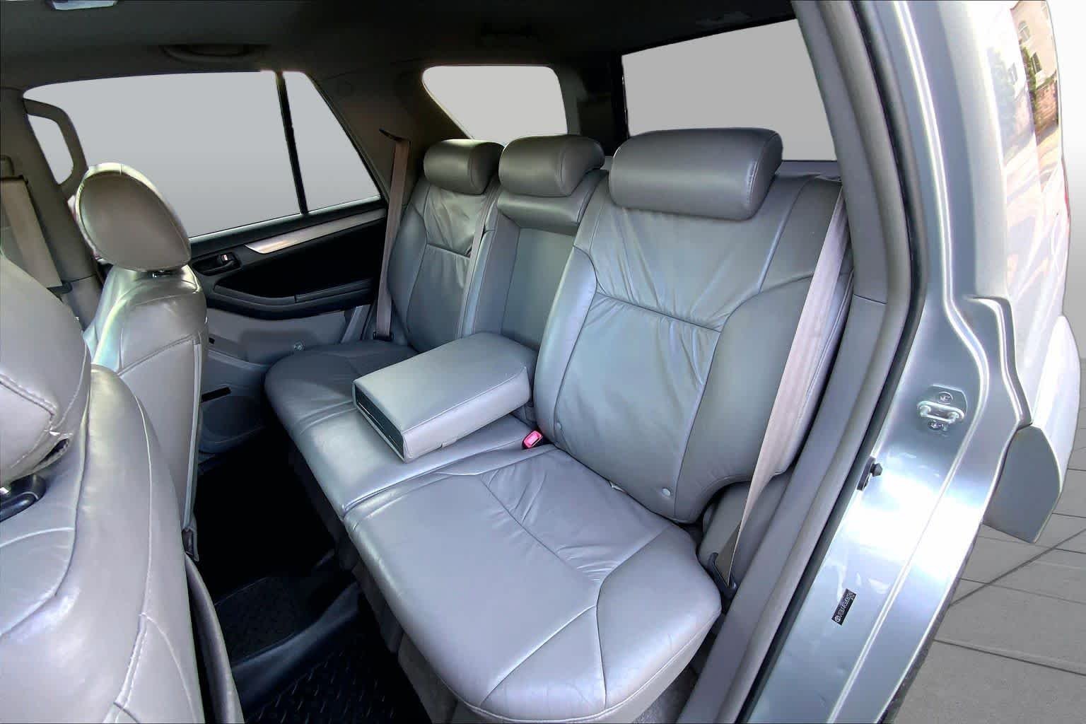 Used 2006 Titanium Metallic Toyota SR5 Sport image 17