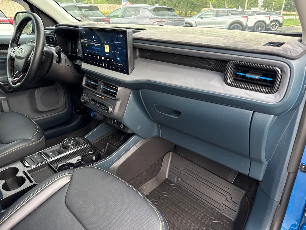 Used 2025 Blue Ford Lobo High image 27