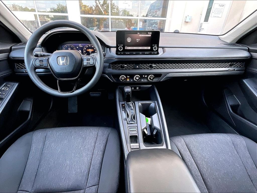 Used 2023 Gray Honda LX image 21
