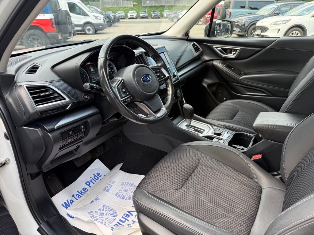 Used 2024 White Subaru Premium image 20