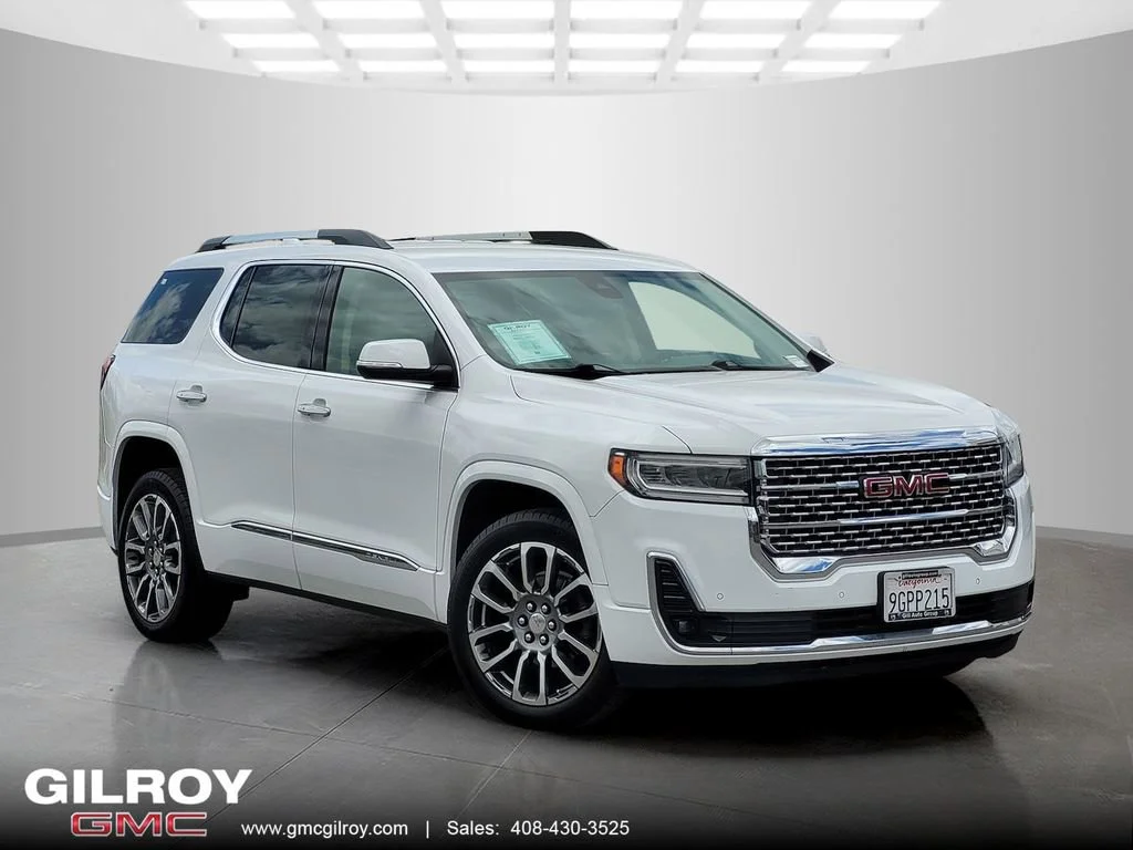 2023 GMC Acadia Denali AWD's photo