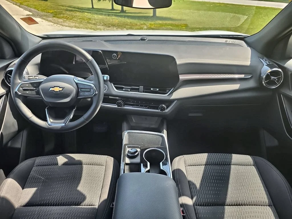 2026 Chevrolet Equinox LT - Photo 21