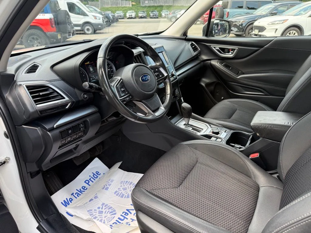 Used 2024 White Subaru Premium image 20