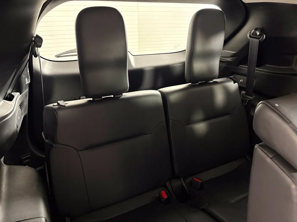 Used 2024 Gray Mitsubishi SE image 37