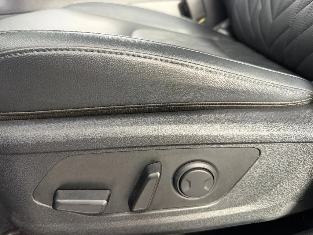 Certified Used 2024 Gray Kia X-Line image 23