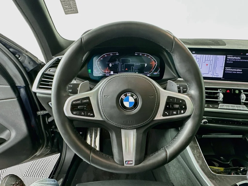 Used 2021 Carbon Black Metallic BMW xDrive40i image 12