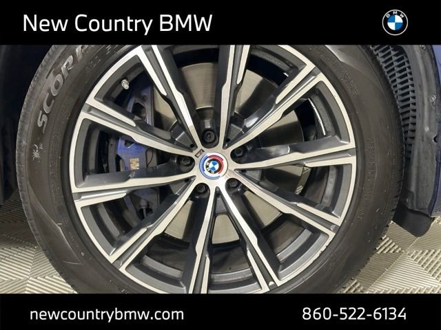 Used 2023 Phytonic Blue Metallic BMW M50i image 8