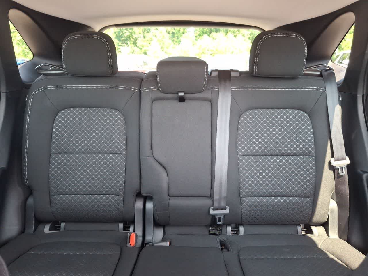 Used 2025 Oxford White Clearcoat Ford Active image 13