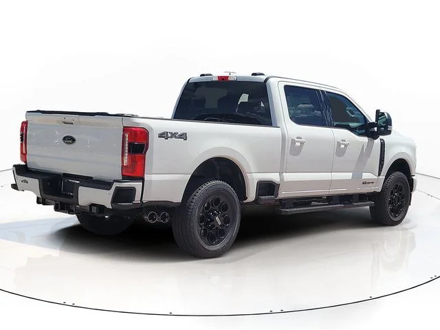 New 2026 Oxford White Ford XLT image 5