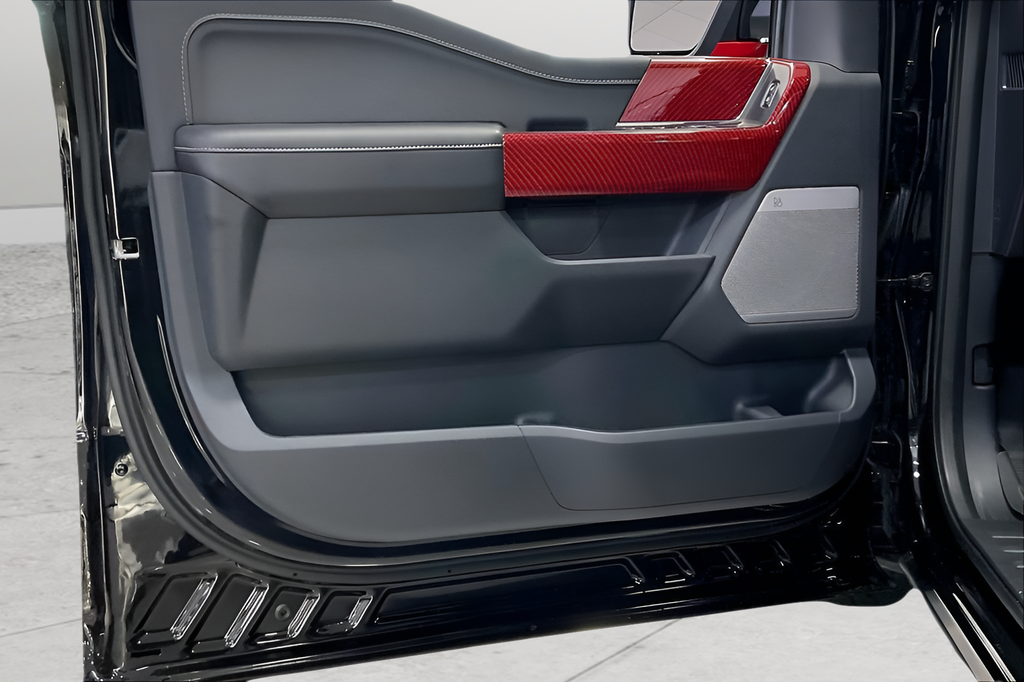 2025 Ford F-150 XLT - Photo 11