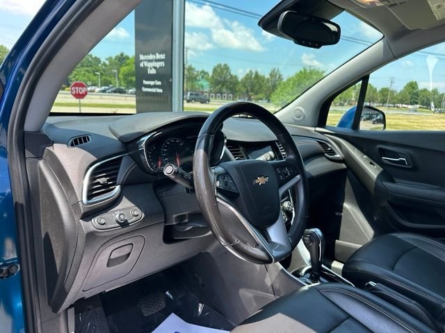 Used 2019 Blue Chevrolet Premier image 14