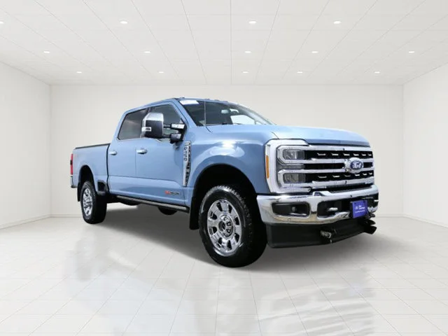 Used 2023 Gray Ford Lariat image 1