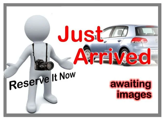 Used 2019 White Jeep Latitude Plus image 1