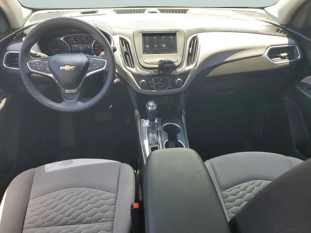 Used 2020 SILVER ICE METALLIC Chevrolet LT image 11