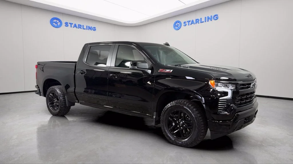 Used 2026 Black Chevrolet RST image 13