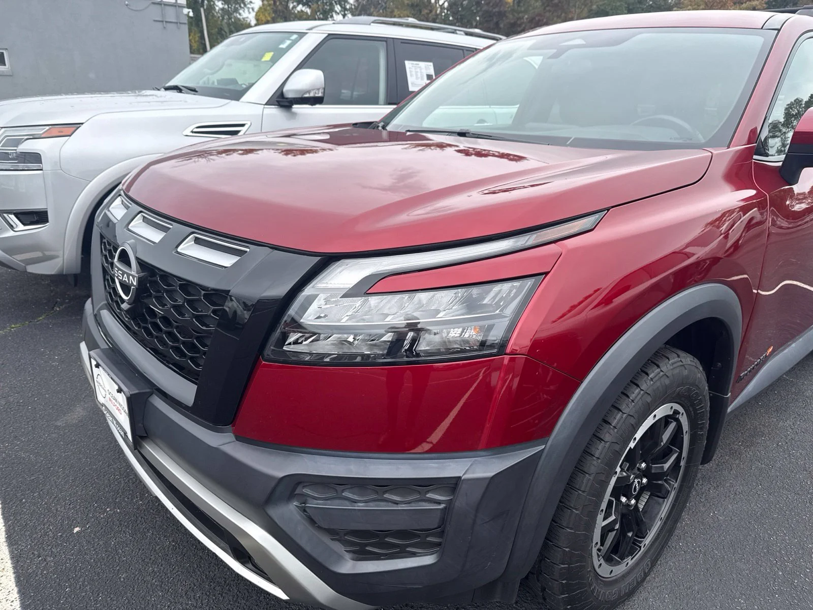 Certified Used 2023 Scarlet Nissan Rock Creek image 5