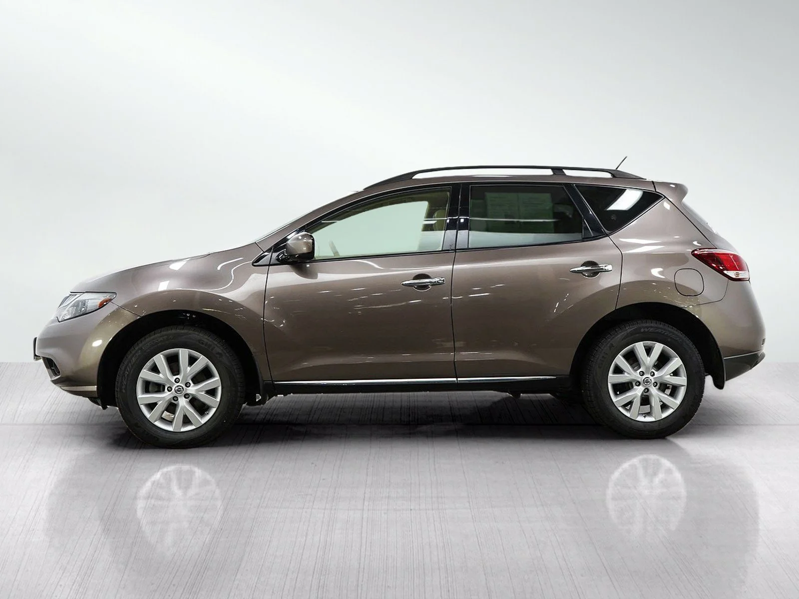 Used 2014 Nissan Murano SL with VIN JN8AZ1MW2EW505089 for sale in Burnsville, Minnesota