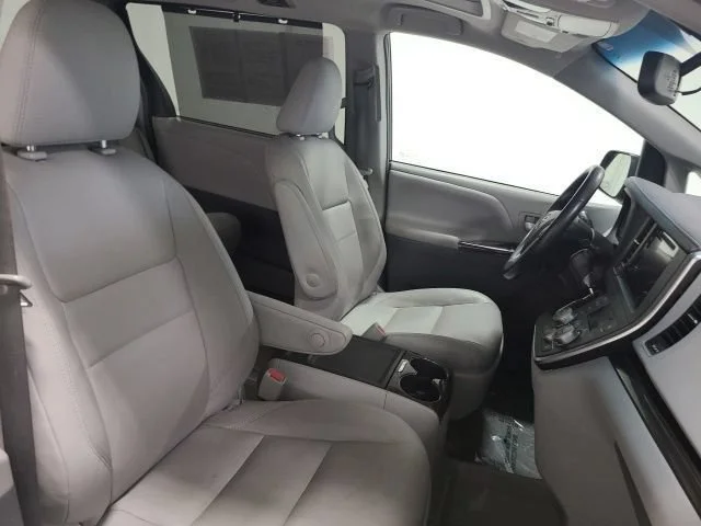 Certified Used 2017 Salsa Red Pearl Toyota XLE image 13