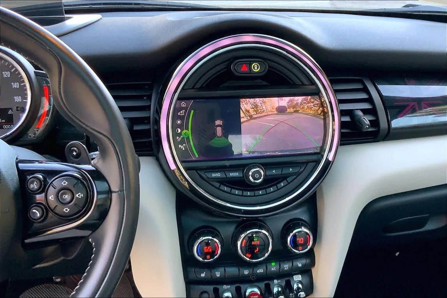 Used 2020 British Racing Green IV Metallic MINI Cooper S image 6