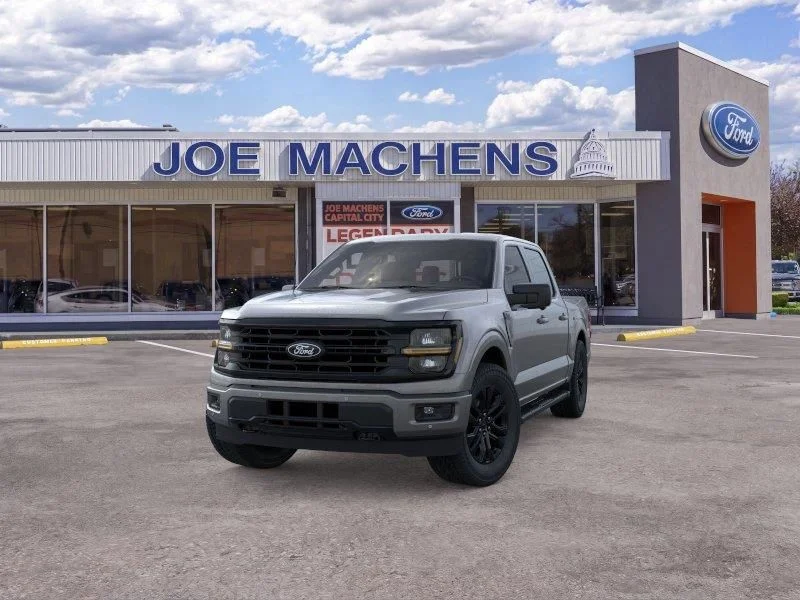 New 2026 Carbonized Gray Metallic Ford XLT image 3