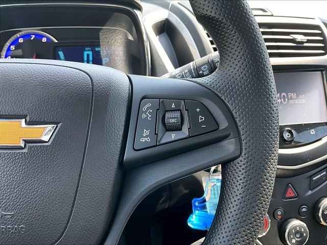 Used 2016 Silver Chevrolet LS image 24