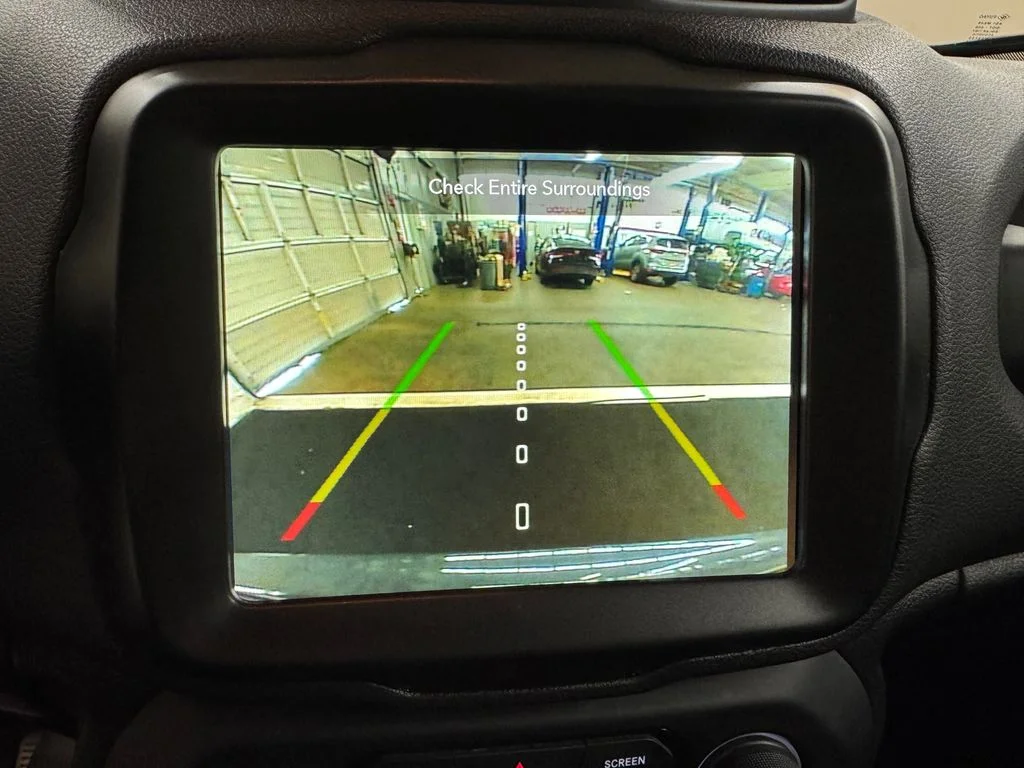 Used 2023 Gray Jeep Latitude image 21