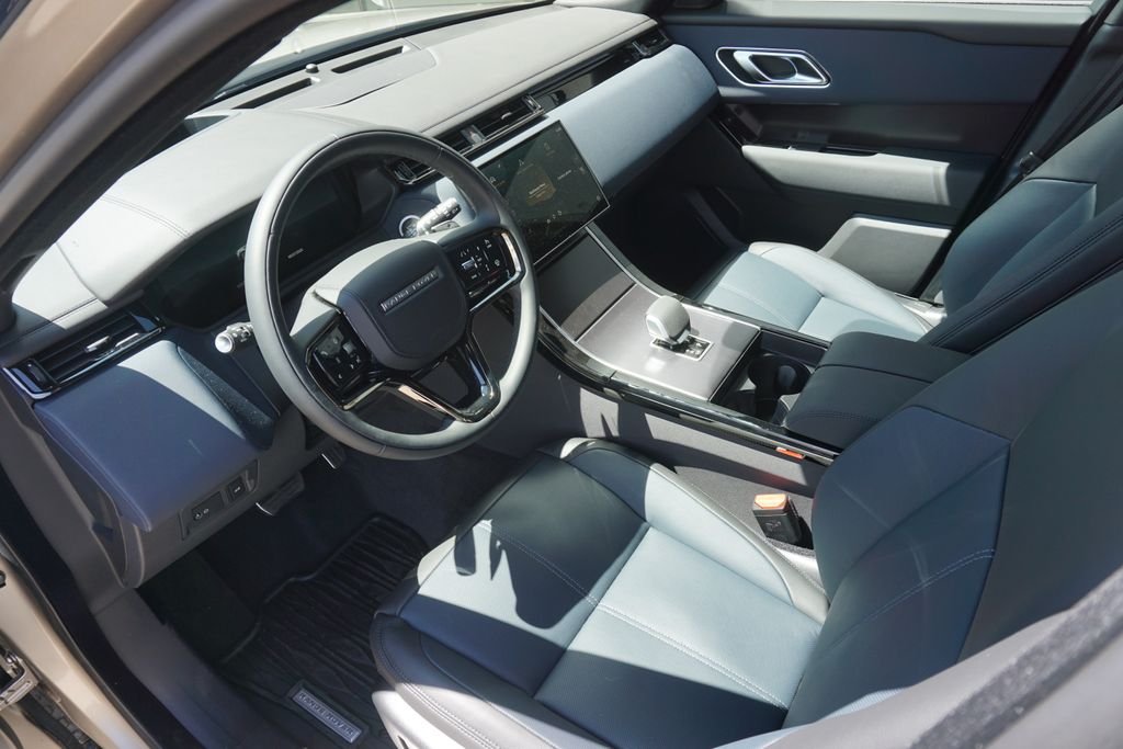2026 Land Rover Range Rover Velar Dynamic SE - Photo 18