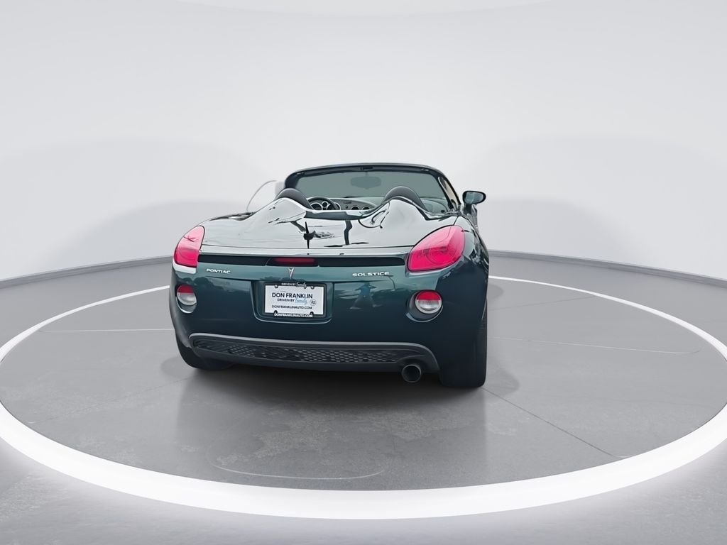 Used 2008 Green Pontiac Base image 8