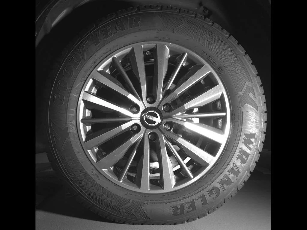 Used 2023 Super Black Nissan SL image 10