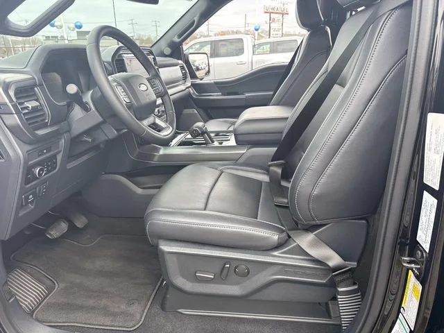 Used 2025 Black Ford Lariat image 21