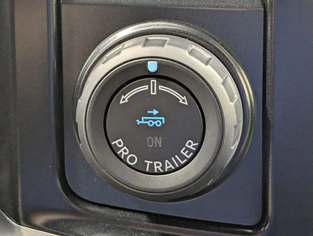 New 2026 Carbonized Gray Metallic Ford F-250® Platinum® image 7