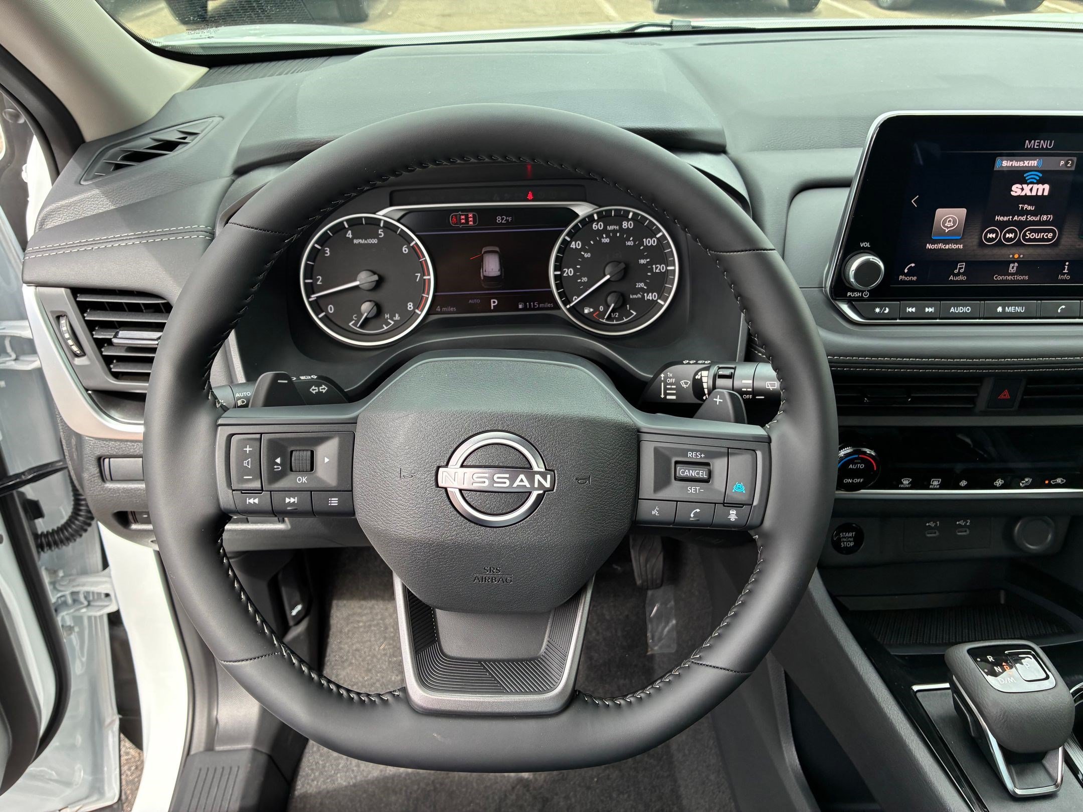 New 2026 Everest White Pearl Tricoat Nissan SV image 14