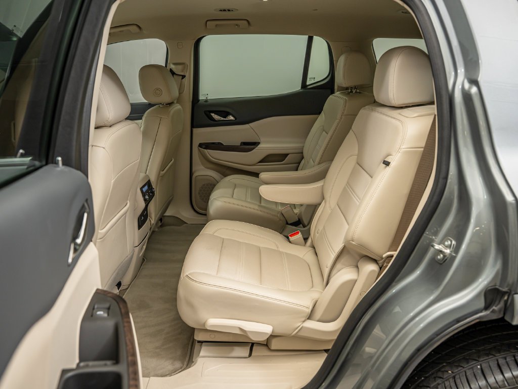 Used 2023 Sterling Metallic GMC Denali image 33