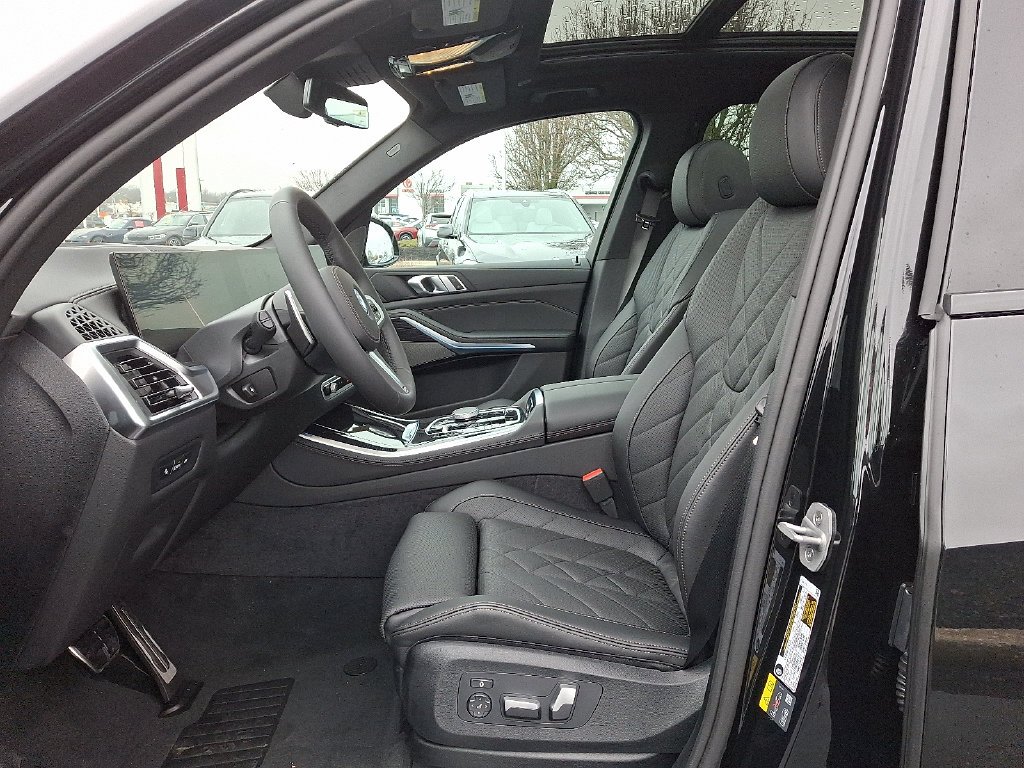 Used 2026 Black Sapphire Metallic BMW xDrive50e image 6