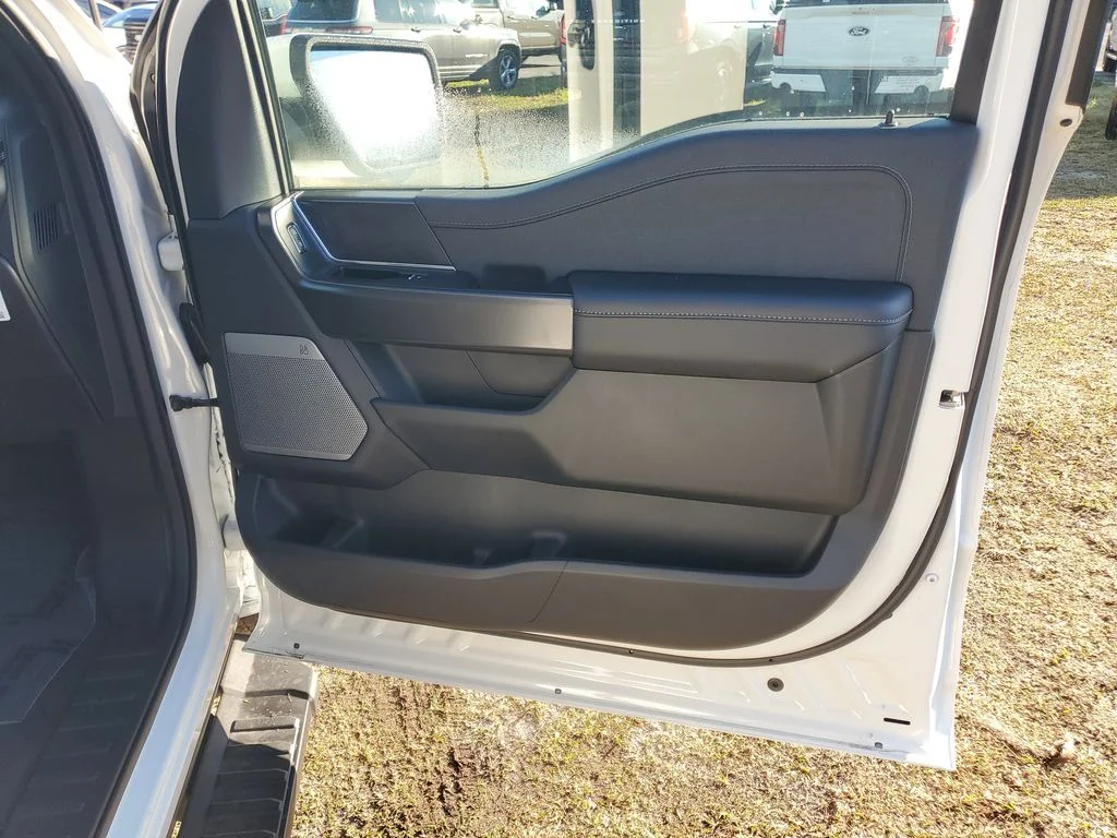 2025 Ford F-150 Lariat - Photo 35