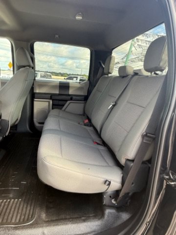 Used 2021 Black Ford XL image 17