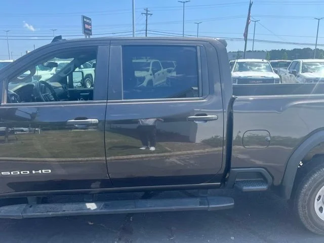Used 2021 BROWNSTONE METALLIC GMC 4WD Crew Cab Standard Bed image 11