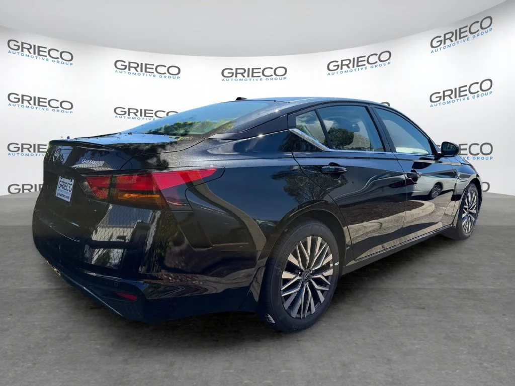 New 2026 Black Nissan 2.5 SV image 12