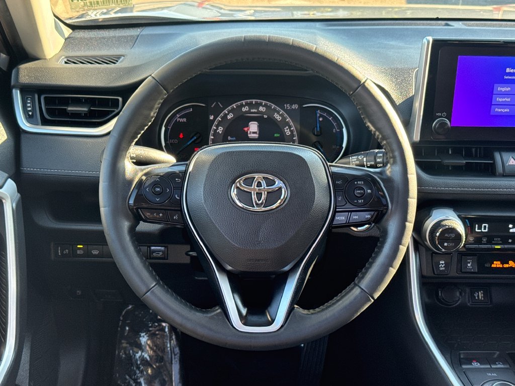 Used 2025 Silver Toyota XLE image 12
