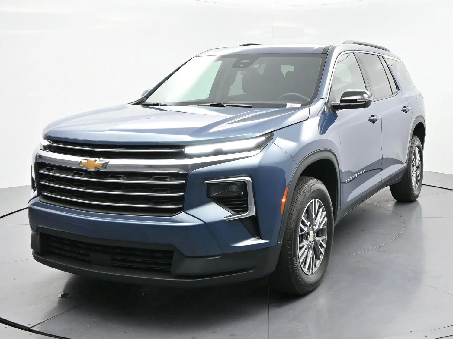 Used 2024 Lakeshore Blue Metallic Chevrolet LT image 2