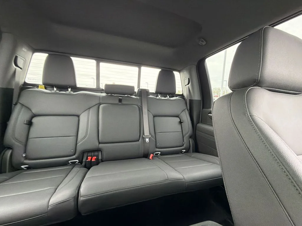Used 2026 White Chevrolet LT image 14