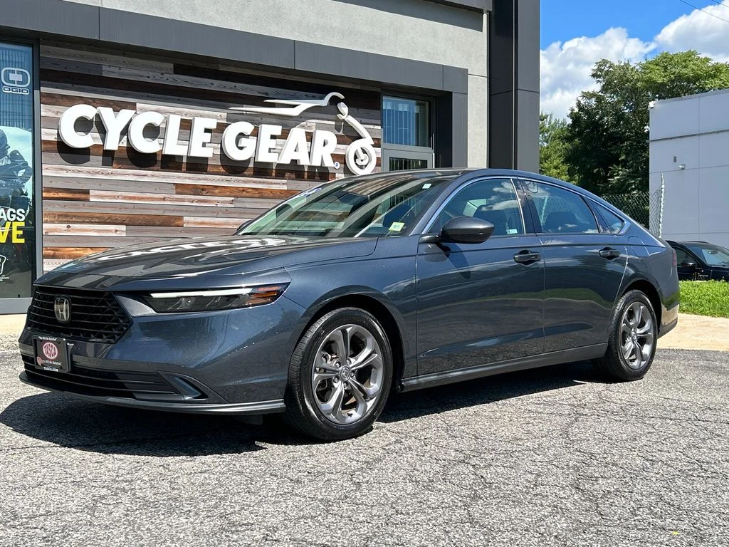 Used 2024 Gray Honda EX image 5
