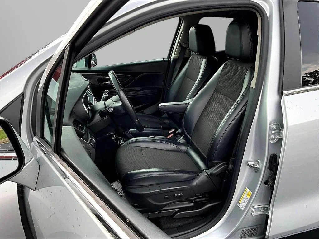 Used 2019 Quicksilver Metallic Buick Preferred image 23