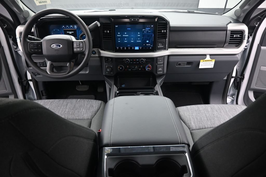 New 2026 Oxford White Ford XLT image 22