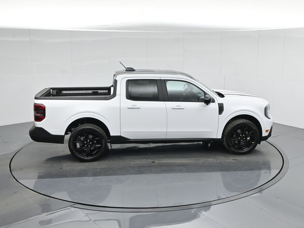 New 2026 Oxford White Ford Lariat image 37
